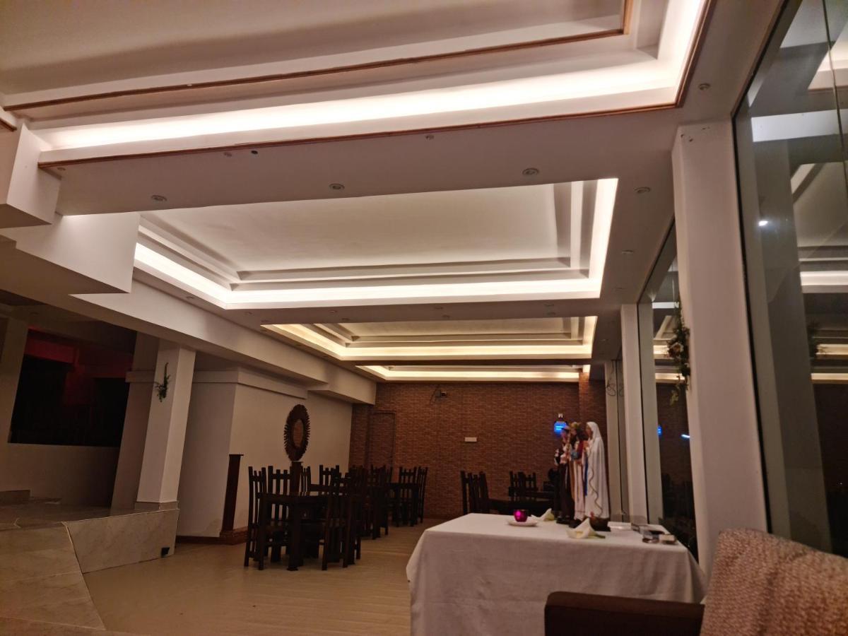 Top Rich Hotel Nuwara Eliya Kültér fotó