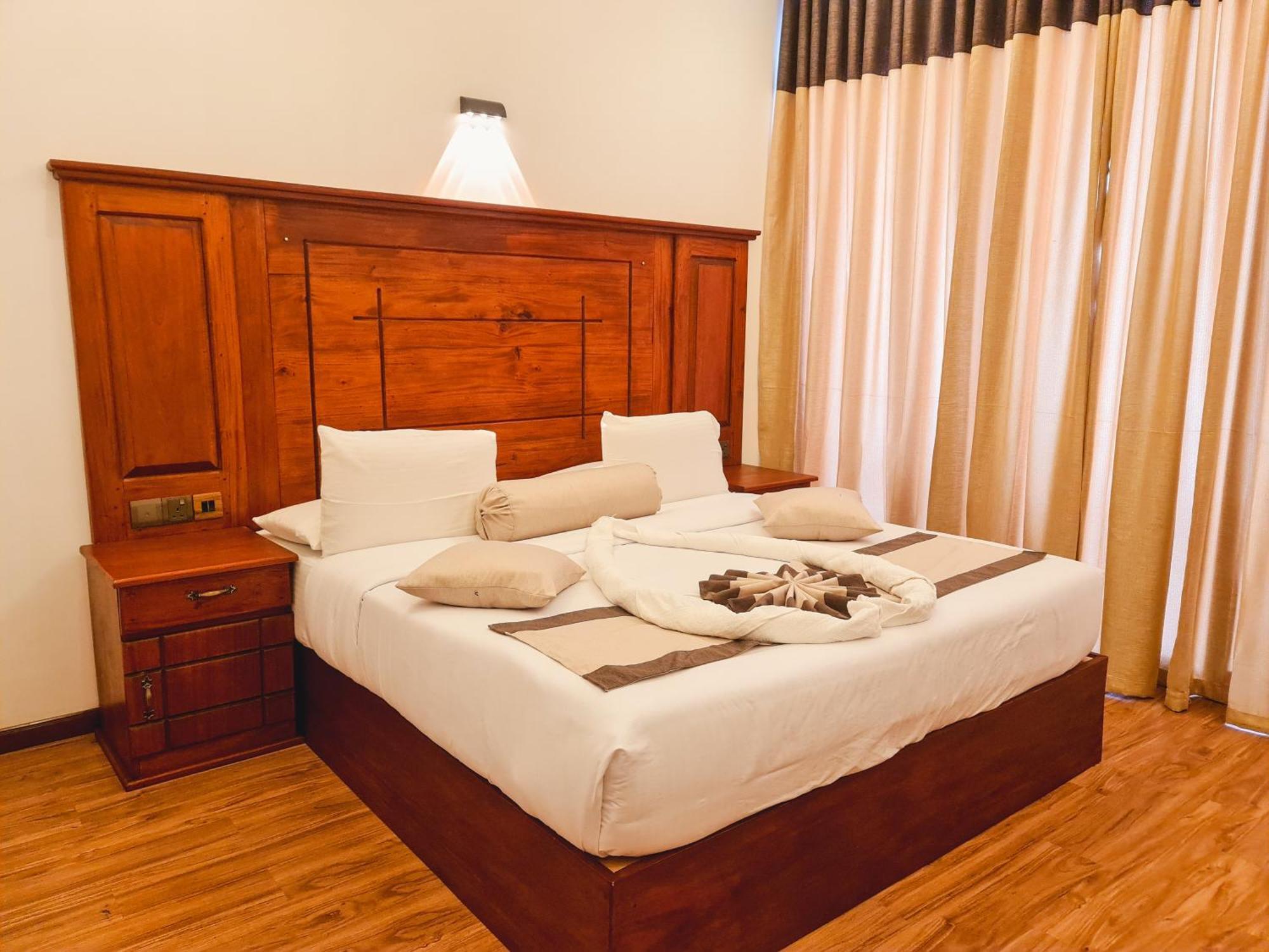 Top Rich Hotel Nuwara Eliya Kültér fotó